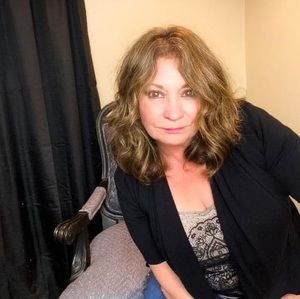 Meet your Posher, Norma